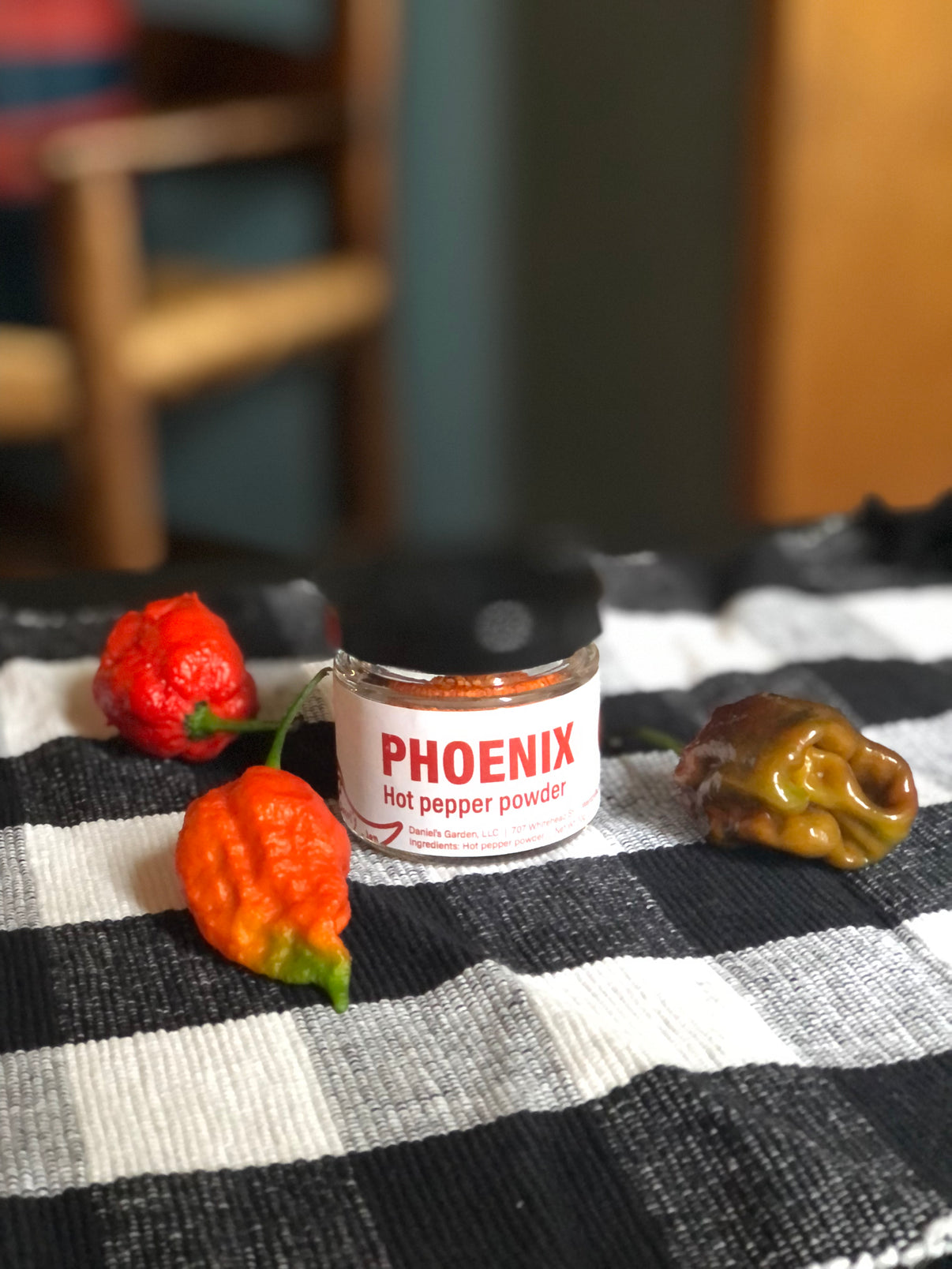 Phoenix Pepper Powder Hot Dan Peppers